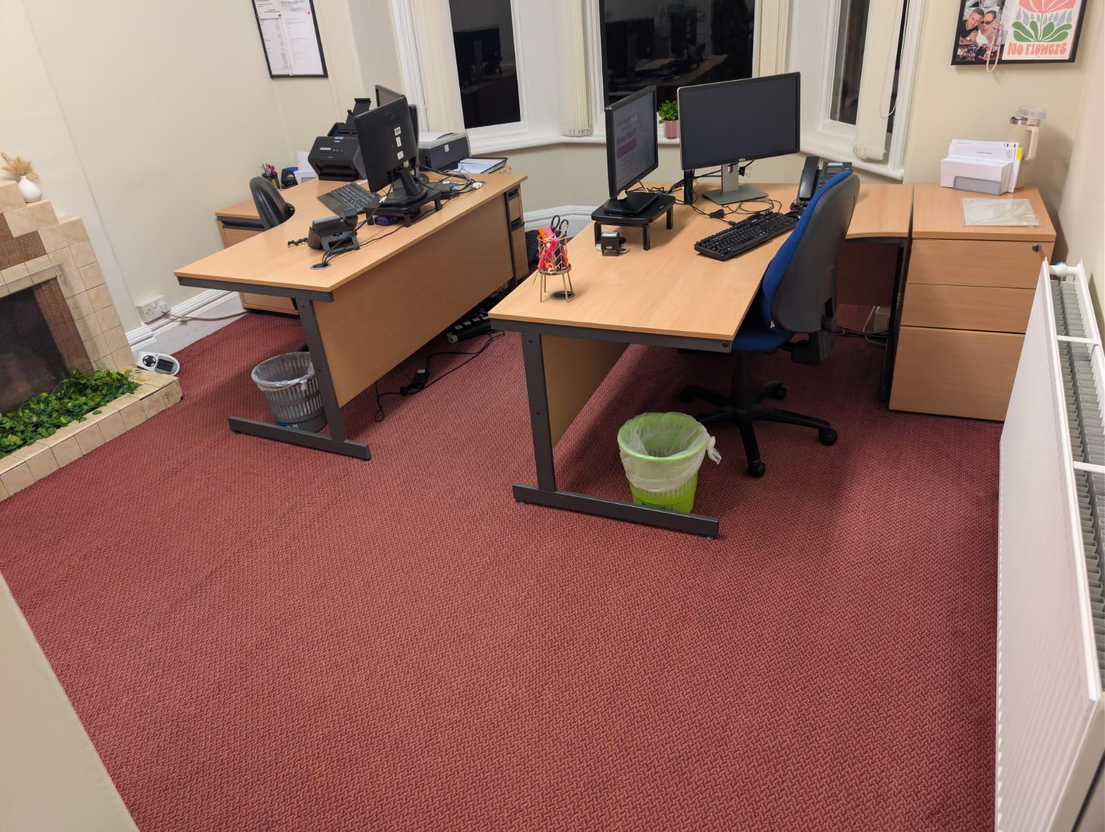 Office commercial cleaning services